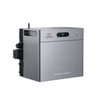 SolarFlow 2400 AC+, schuin vooraanzicht met aansluitingen